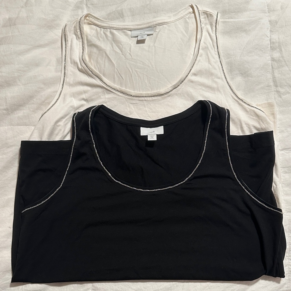 Black and Cream Tank Tops Set Like New